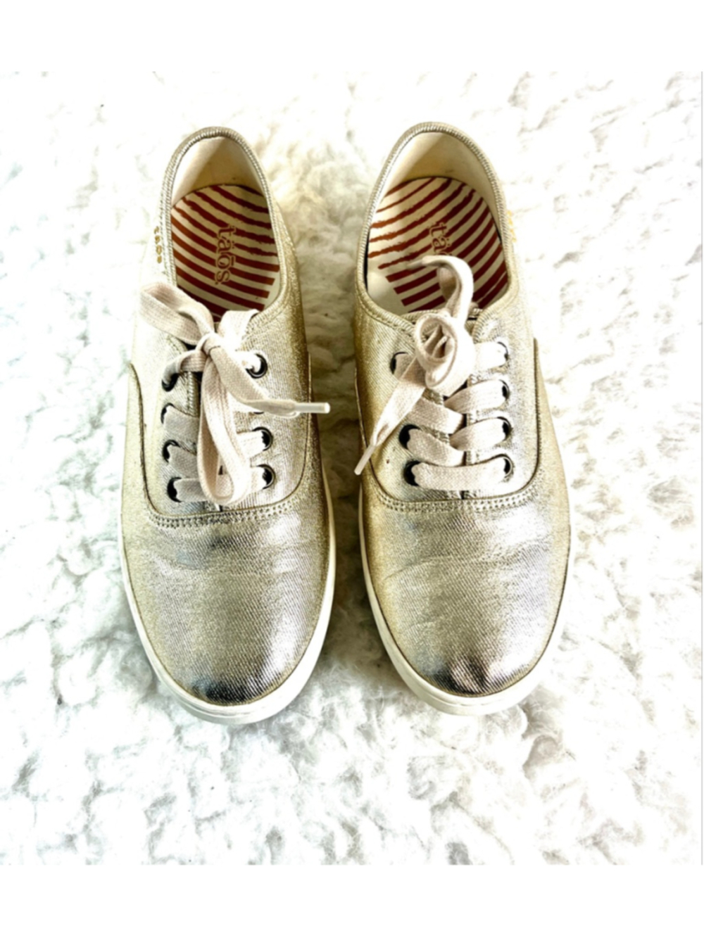 Taos Footwear Guest Star Gold Sneakers & Athletic Shoes Women Size 8.5